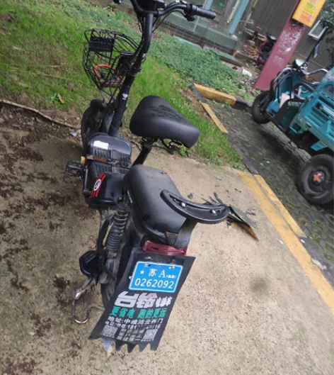 台铃电动车 外观不错 电瓶不能用力以旧换...