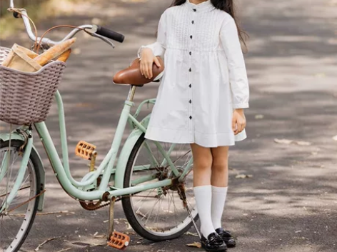 NU恩幼 学院风白色讨衫裙 不退不换 尺码...