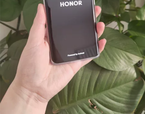 荣耀80PRO 12+256新机,盒子打开...