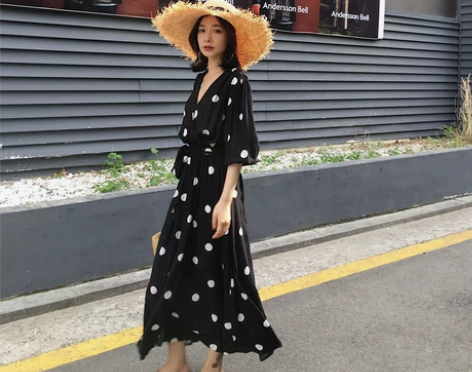 MLS裙子夏女韩版V领黑色波点气质长裙 感...