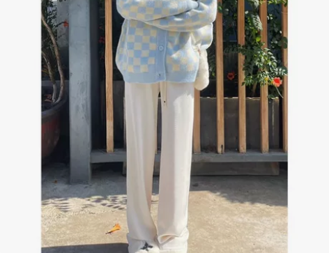 白色垂直阔腿裤 m码 感兴趣的话点“我想要...