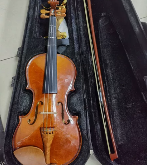 九成新小提琴，京东购买，现诚心转让 感兴趣...