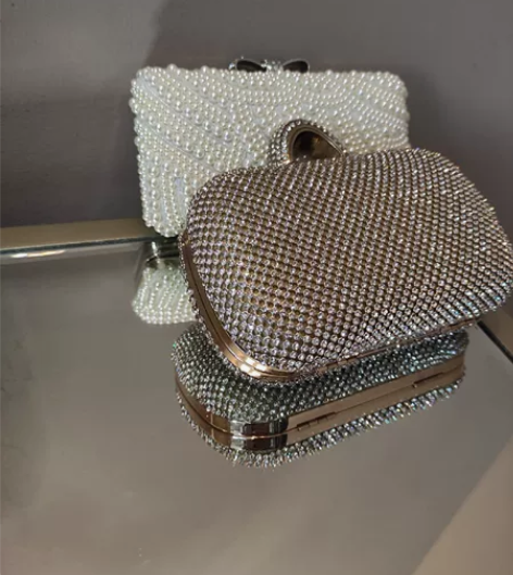 年会手拿包，买一送一，聚会，公司年会用包包...