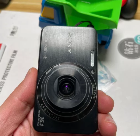 索尼w630 小长焦ccd 磨砂黑 成色如...