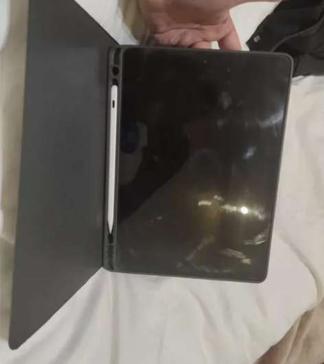 ipad8128g无维修无划痕，没有痕迹，...