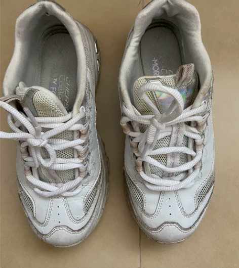 斯凯奇运动鞋,非全新,35码 感兴趣的话...