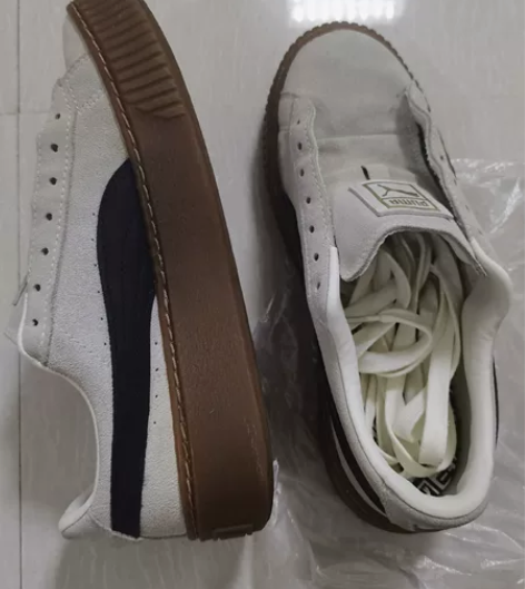 彪马蕾哈娜 尺码38穿过两次后刷了没刷好掉...