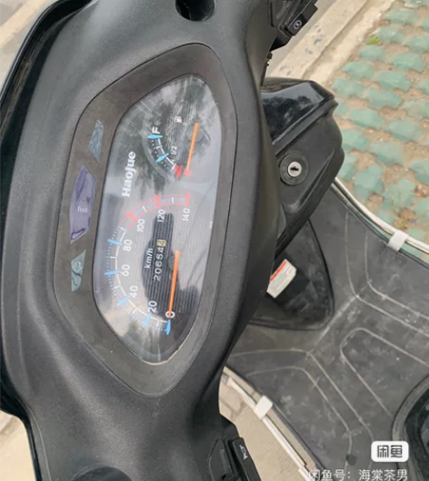 13年豪爵摩托车,灯亮表走,大冬天一下着火...