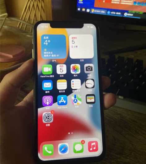 iPhoneX白色64G，我自用的备用机。...