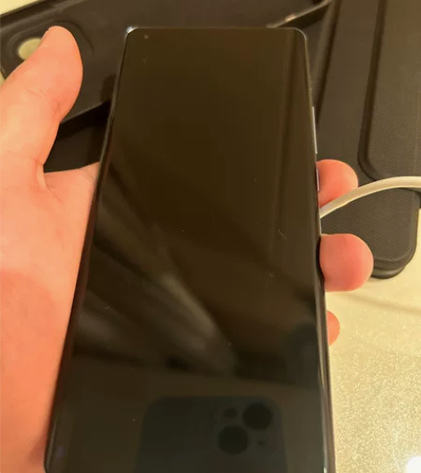 小米11 顶配 12+256  骁龙888...