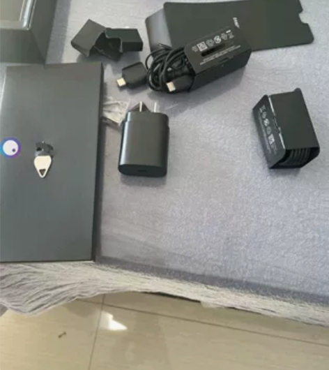 出售一部三星note20U。无磕碰无划痕再...