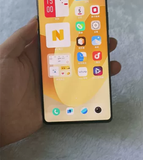 vivo X Note，12+512顶配，...