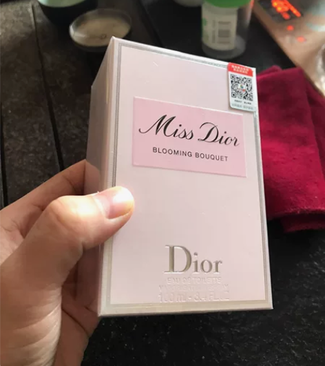 甜心小姐香水100ml 未拆封 闺蜜送的 ...