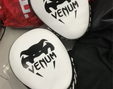 ?VENUM 毒液LIGHT FOCUS ...