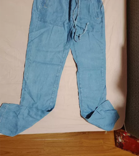 GAP 牛仔裤，xs码，夏天薄款（柔软布料...