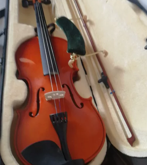 小提琴，4：4大小，基本全新，音色好听，成...