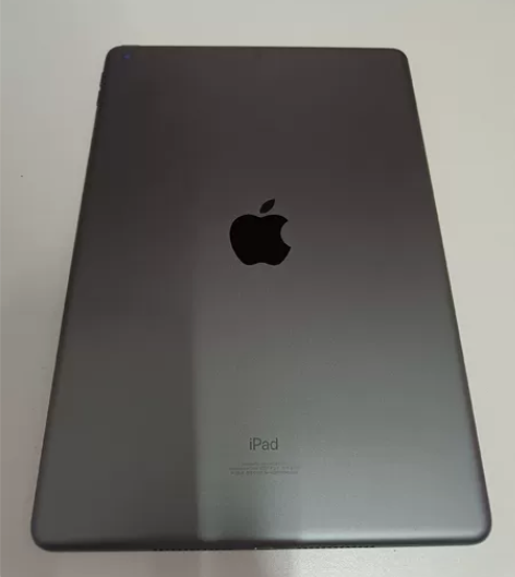 iPad 8 2020款 128g 10....