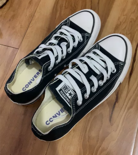 正品匡威帆布鞋 可以专柜验货，不卖假，自己...