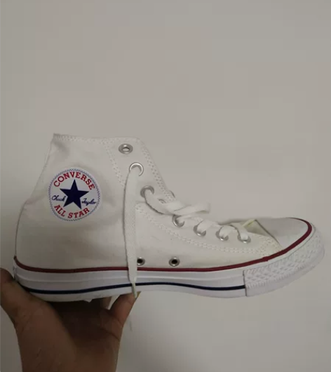 匡威  范斯帆布鞋全新正品 售出不退 图一...