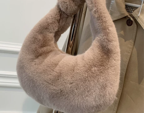 毛绒小包包女包2022新款爆款毛茸茸秋冬斜...