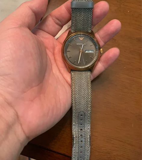 阿玛尼，浪琴，出售手表，第一个石英的做工好...
