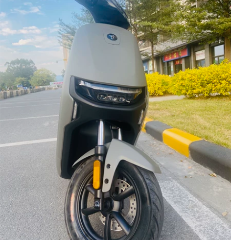 九号电动F90远行者  准新车 没上牌 己...