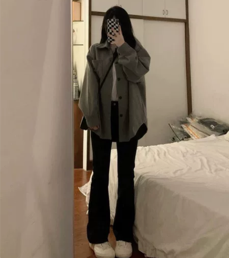 黑色加绒微喇叭牛仔裤女2022年新款秋冬弹...