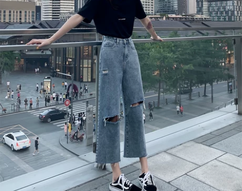 破洞牛仔阔腿裤女 2020夏季宽松显瘦高腰...