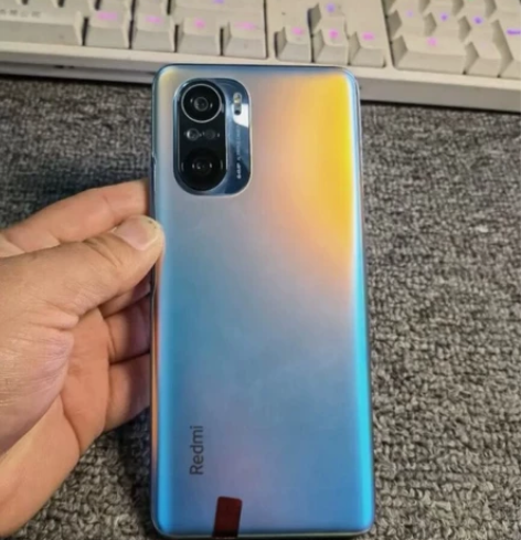 红米手机  8+128G  外观9成新，双...