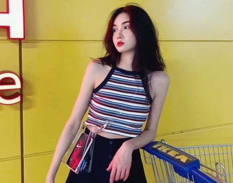 Pretty 女夏显瘦上衣露脐挂脖吊带条纹...