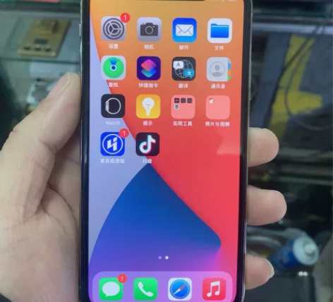 iphone X 256G 便宜出售带店...