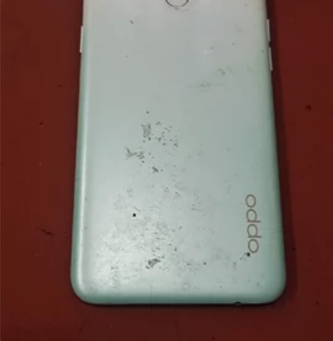 oppoA8 6+128G 换过电池  显...