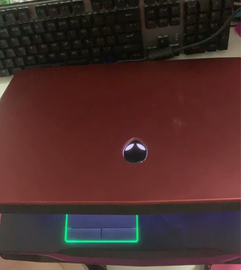 ?外星人笔记本 正常使用痕迹 自提 感兴趣...