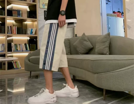 排扣裤子男潮牌2021夏季潮流休闲短裤男学...