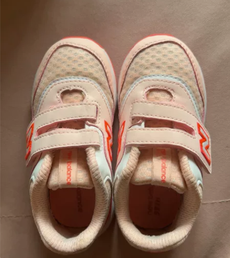正品新百伦New Balance 童鞋 粉...