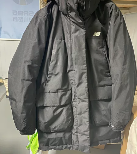 新百伦 NB派克服 感兴趣的话点“我想要”...