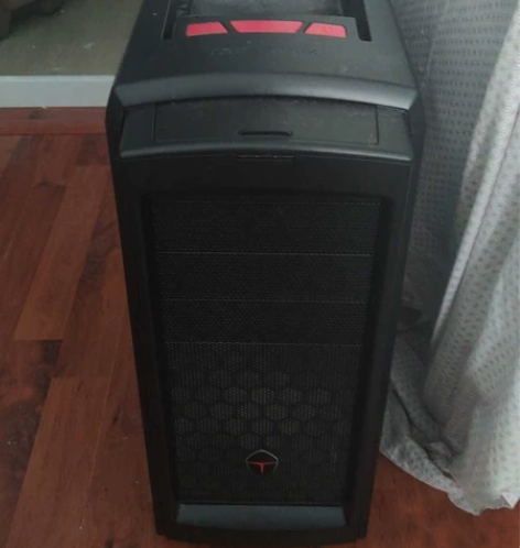 出台式空机箱，酷冷侦察兵2雷神定制机箱，因...