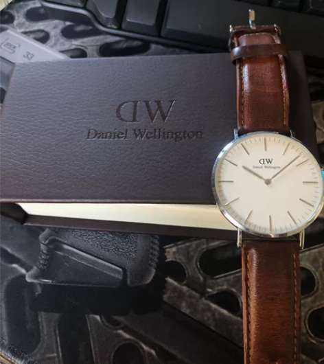 DW daniel wellington手...