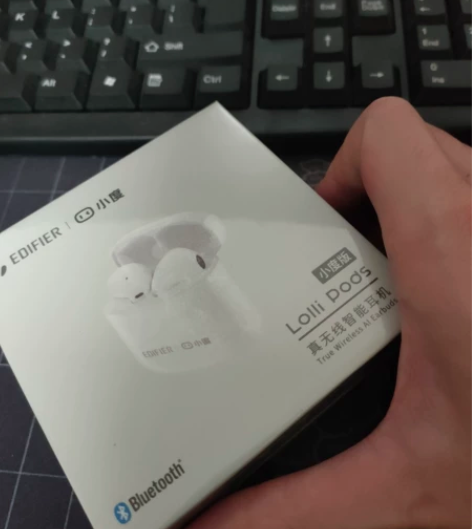 漫步者 真无线智能耳机型号：EDF2000...