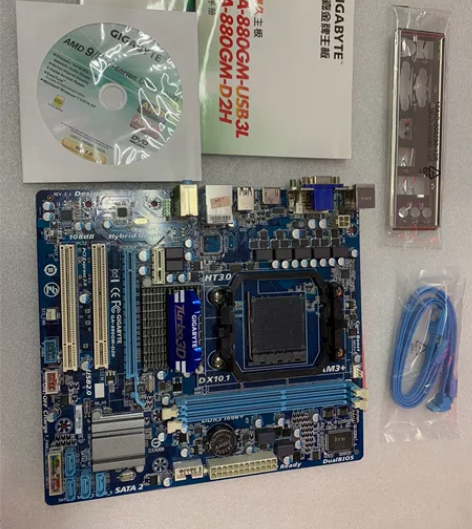 技嘉GA-880GM-D2H主板，几乎全新...