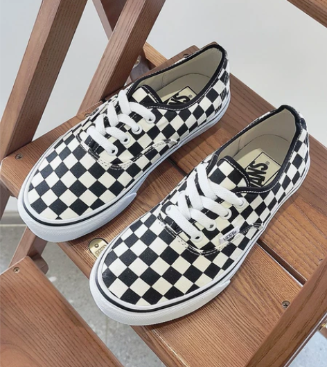 Vans 经典棋盘格Authentic 潮...