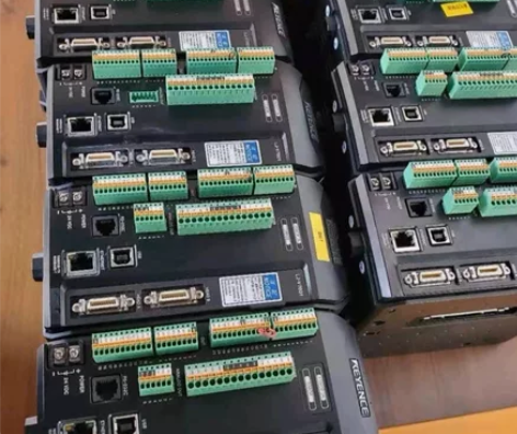 诚信 回收基恩士 全系列产品 二维码读取器...