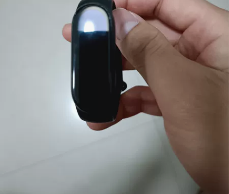 闲置小米手环6智能手环,血氧心率监测蓝牙防...