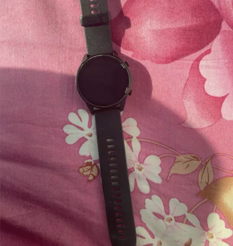 小米手表Color运动版，品相很好一直有贴...