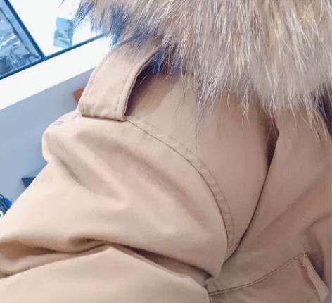 Zll羽绒派克服，出闲置，原价1600，现...