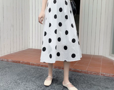 波点半身裙女中长款伞裙夏季2021新款高腰...