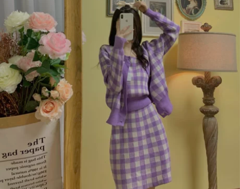 早秋套装港风复古通勤温柔轻熟小众微胖大码设...