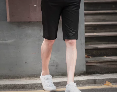 ?千纸鹤夏季薄款全棉休闲短裤男士简约青年直...