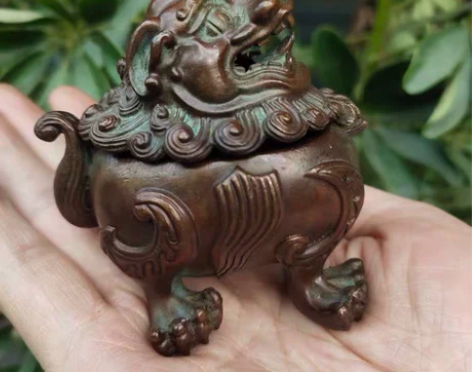 搬家急售亏钱处理农村收来的纯铜狮子香薰炉,...