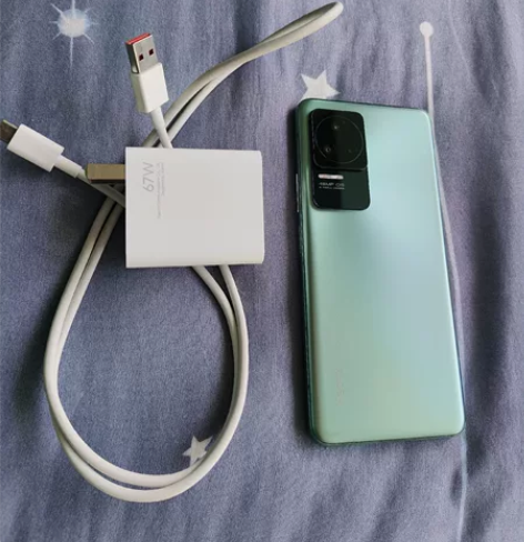 红米K50,自用机原装无拆修 12+256...